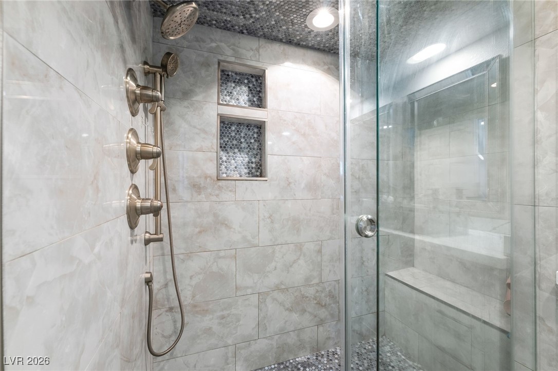 8 Hummingbird Lane Henderson, NV 89014 - Photo 28 of 60