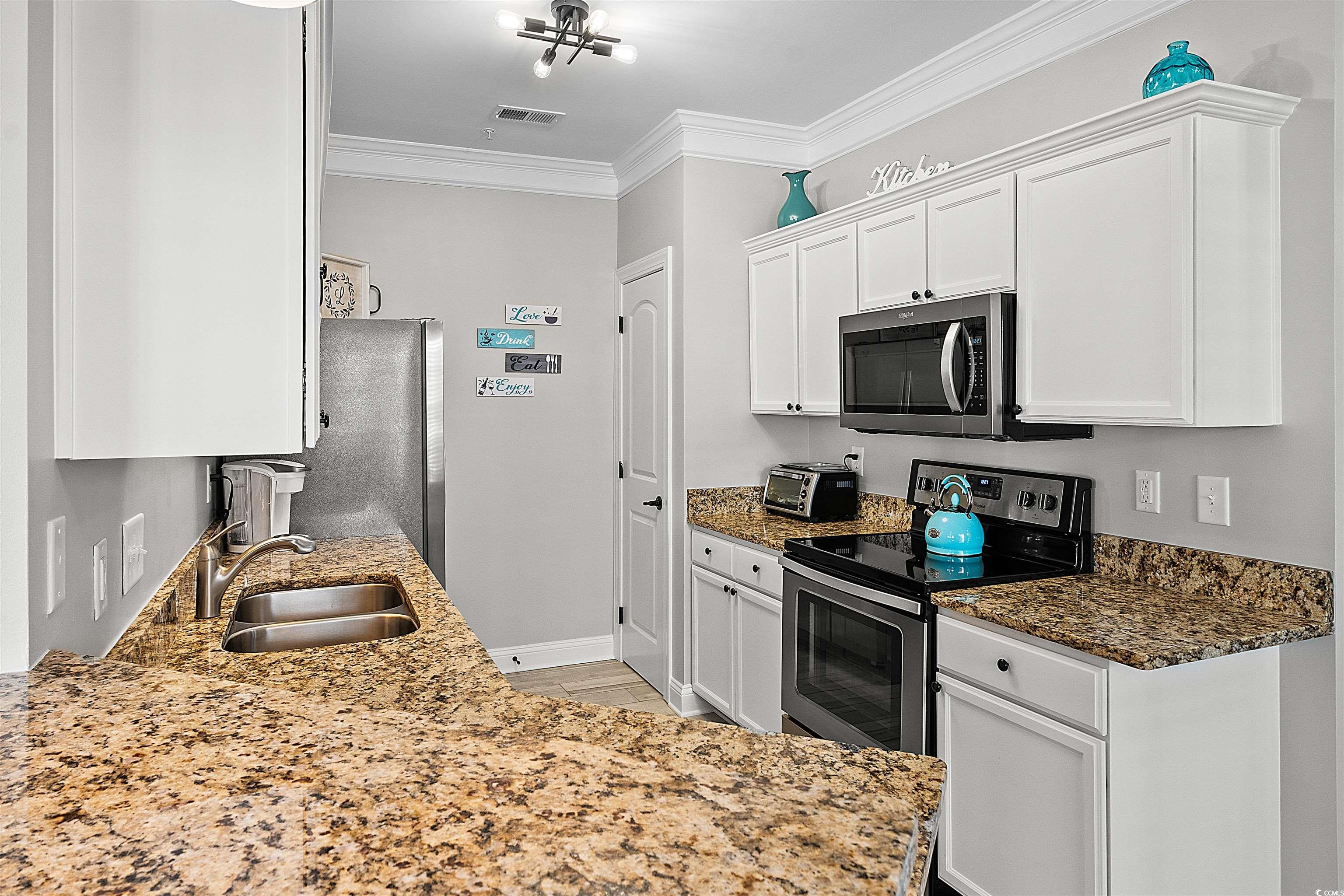 100 Ella Kinley Circle, Unit 301 Myrtle Beach, SC 29588 - Photo 22 of 37