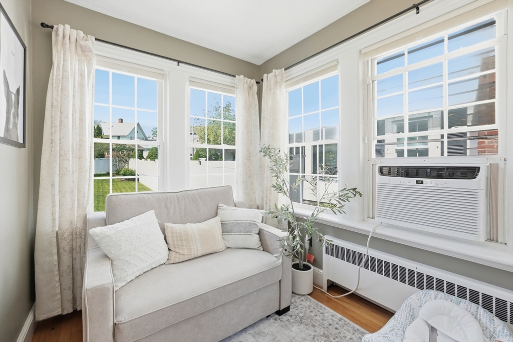 16 Bay State Road Worcester, MA 01606 - Photo 13 of 42