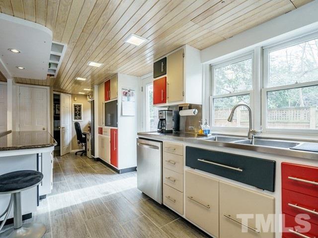 2929 Oberry Street Raleigh, NC 27607 - Photo 15 of 30