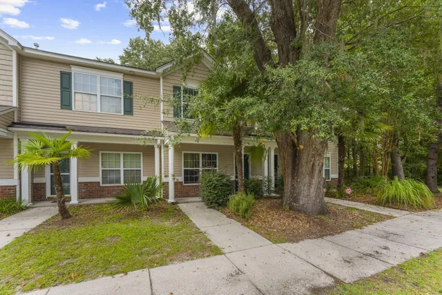 $229,900 | 105 Chinquapin Drive, Summerville, SC 29485