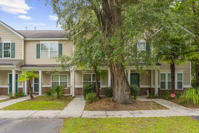 $229,900 | 105 Chinquapin Drive, Summerville, SC 29485