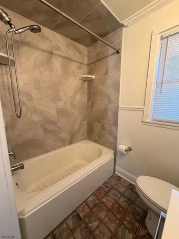 $1,950 | 46 Highway 173, Clinton, NJ 08809