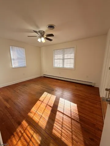 $1,950 | 46 Highway 173, Clinton, NJ 08809