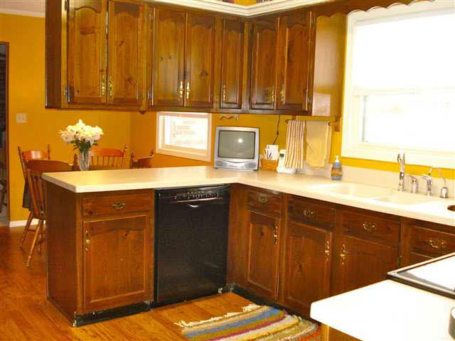 2308 West Bryden Road Muncie, IN 47304 - Photo 5 of 12 Gallery Image 5