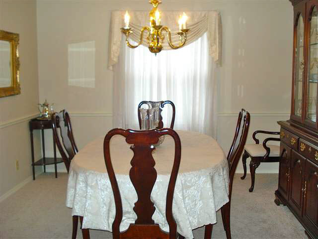 2308 West Bryden Road Muncie, IN 47304 - Photo 7 of 12 Gallery Image 7