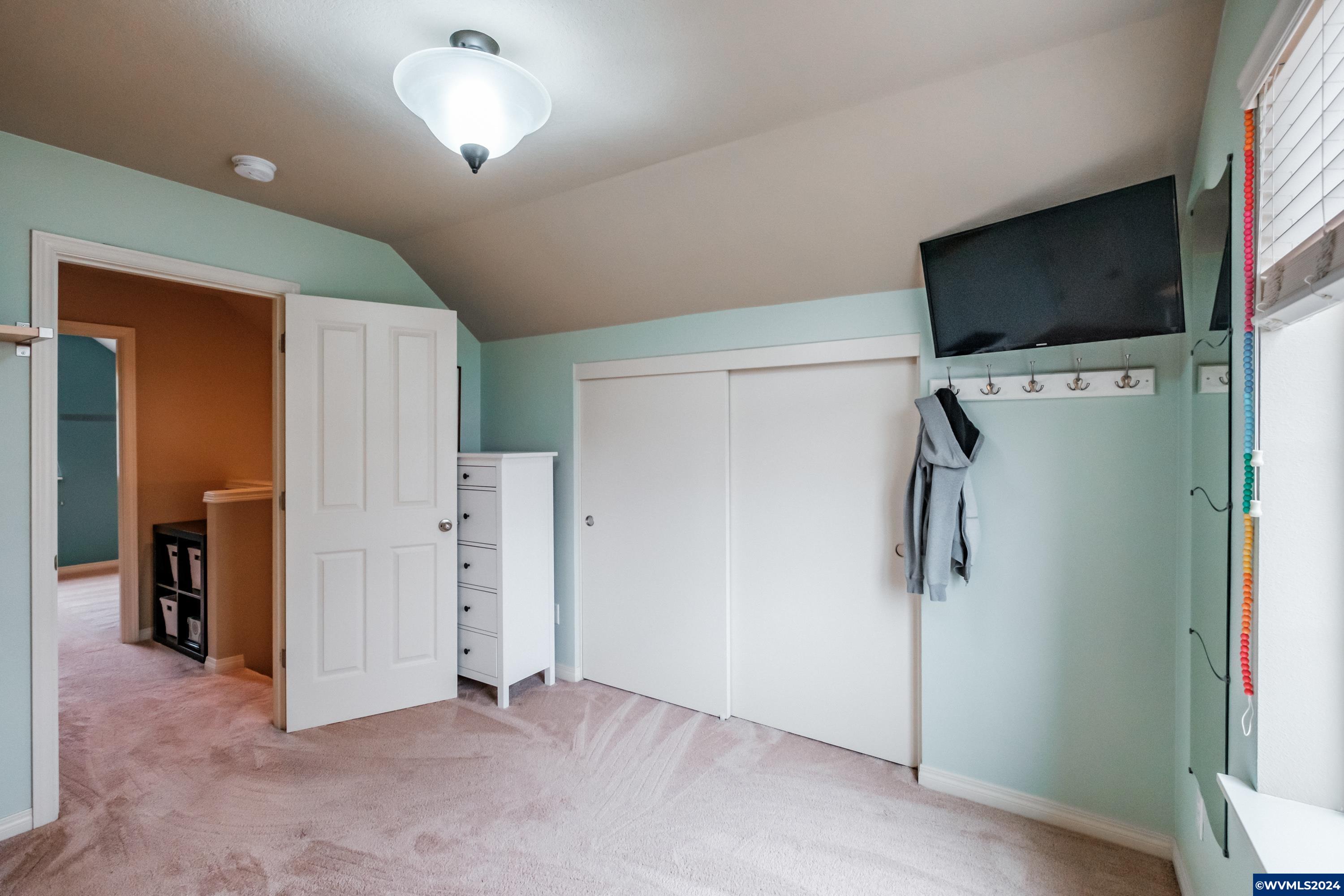 3087 Northwest Flame Tree Lane Albany, OR 97321 - Photo 22 of 39