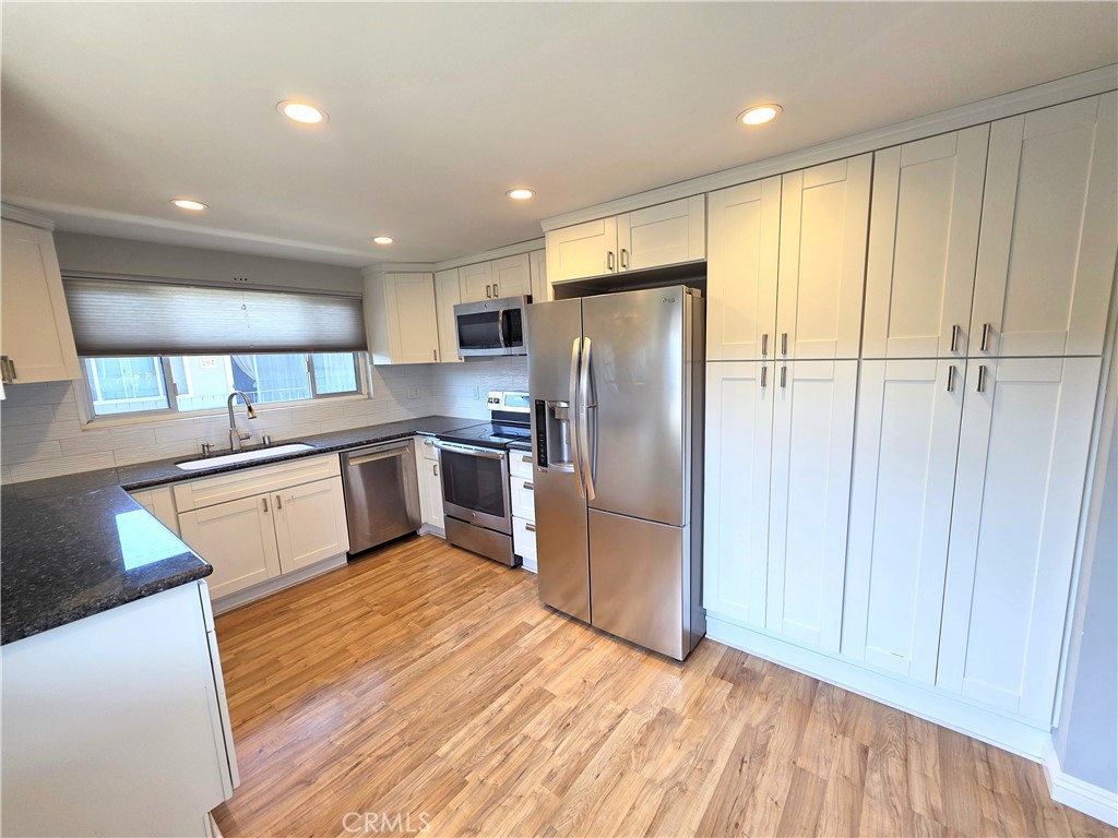 2940 West Carson Street, Unit 12 Torrance, CA 90503 - Photo 1 of 34 Gallery Image 1