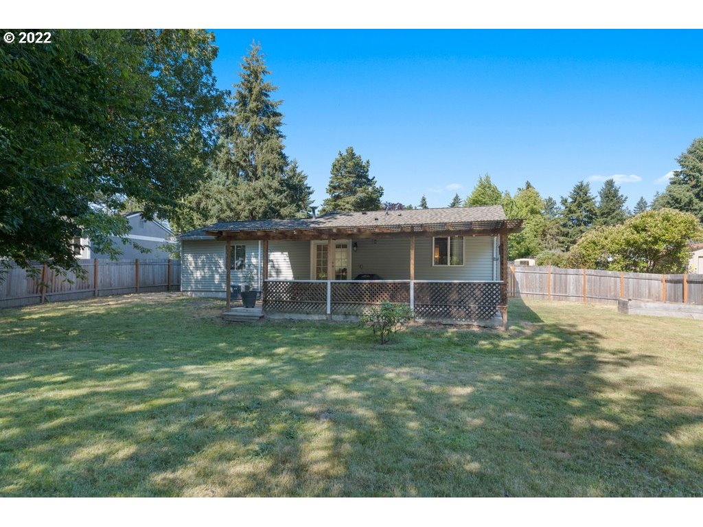 5670 Southwest 196th Avenue Aloha, OR 97078 - Photo 13 of 24 Gallery Image 13