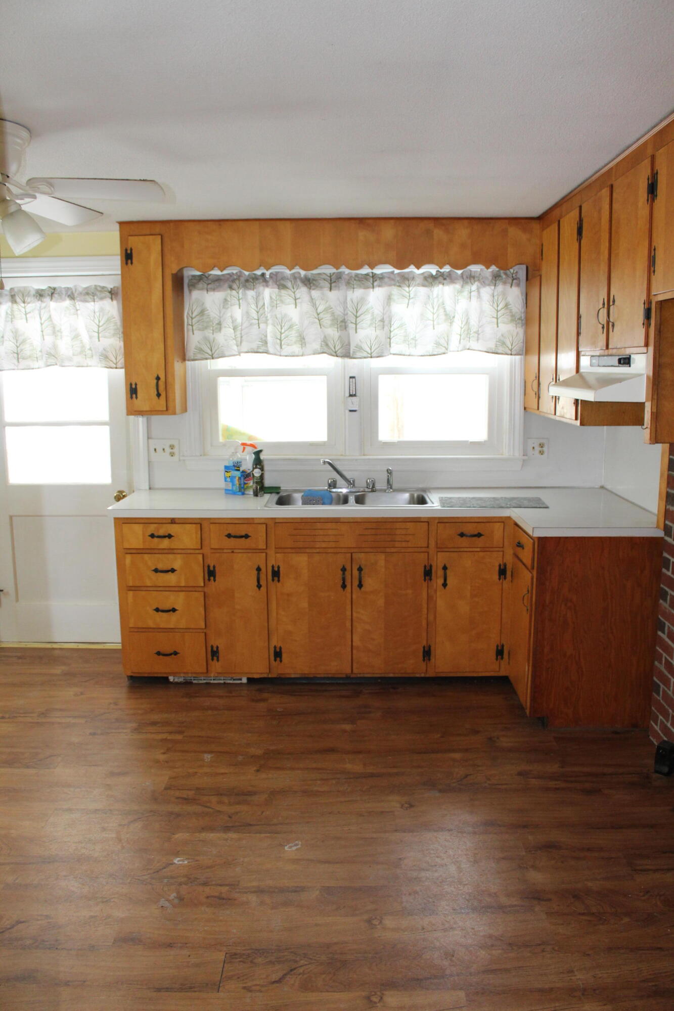 96 Mineral Spring Road Windham, ME 04062 - Photo 12 of 52 IMG_5777