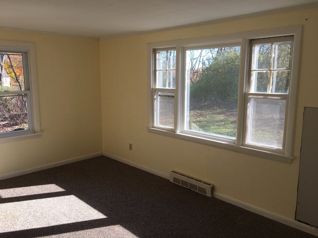 94 Albee Road Uxbridge, MA 01569 - Photo 16 of 25 Gallery Image 16