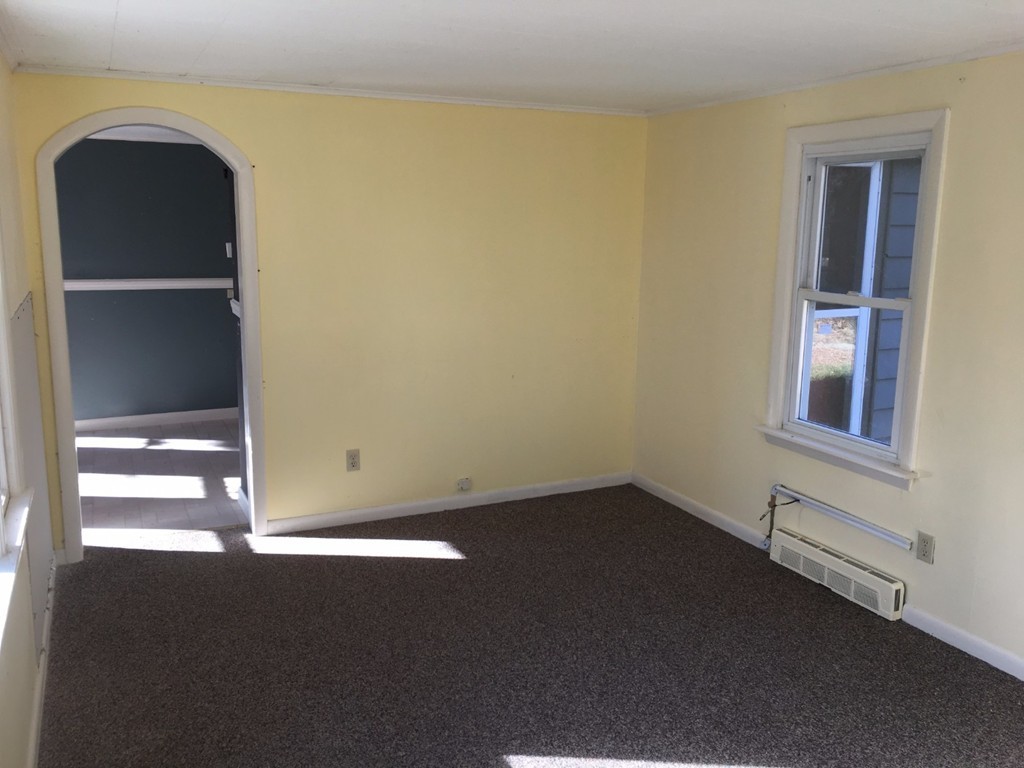 94 Albee Road Uxbridge, MA 01569 - Photo 17 of 25 Gallery Image 17