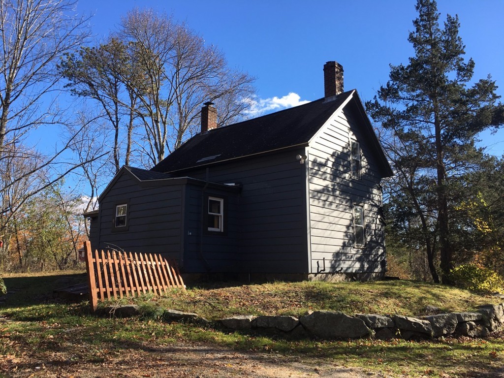 94 Albee Road Uxbridge, MA 01569 - Photo 4 of 25 Gallery Image 4