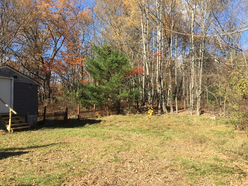 94 Albee Road Uxbridge, MA 01569 - Photo 9 of 25 Gallery Image 9