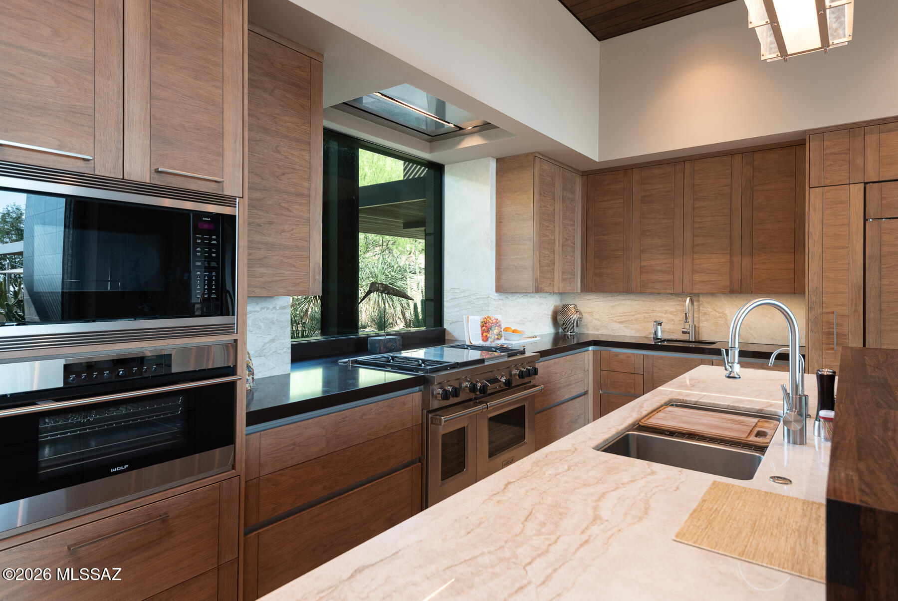 6452 North Rattlesnake Canyon Road Tucson, AZ 85750 - Photo 23 of 51 Streamlined Kitchen