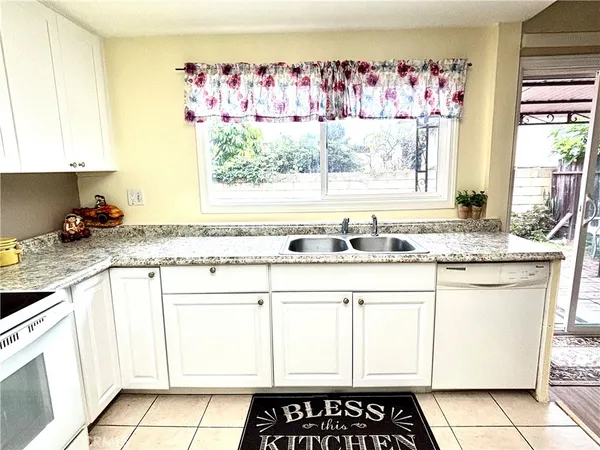 $839,000 | 5410 Barrett Circle, Buena Park, CA 90621