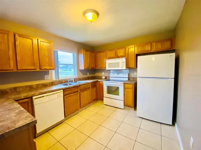 $1,400 | 502 Albatross Drive, Unit A, Kissimmee, FL 34759