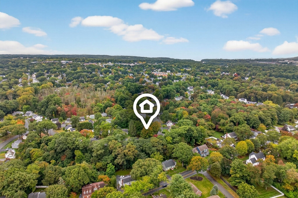 14 Ferndale Road Natick, MA 01760 - Photo 5 of 33 a view of a city