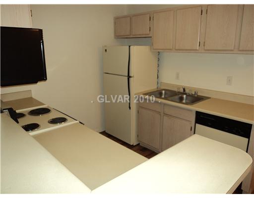 5131 South Lindell Road, Unit 203 Las Vegas, NV 89118 - Photo 4 of 8 Kitchen.
