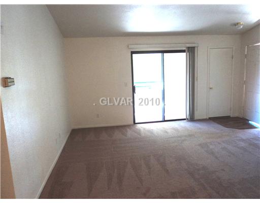 5131 South Lindell Road, Unit 203 Las Vegas, NV 89118 - Photo 5 of 8 Living Room.