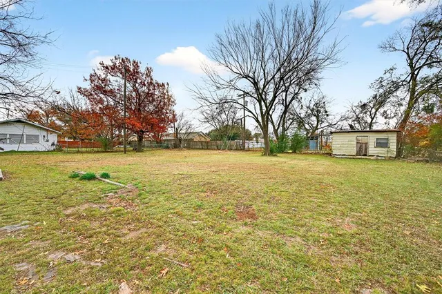 $185,000 | 800 Carver Street, Whitesboro, TX 76273