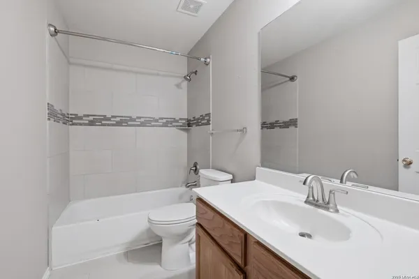 $1,850 | 1823 Rebeccas Trail, San Antonio, TX 78251