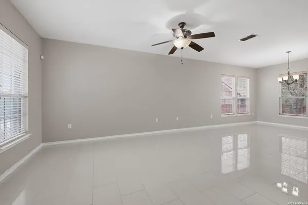 $1,850 | 1823 Rebeccas Trail, San Antonio, TX 78251