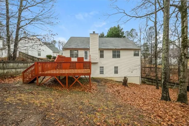 a view of small area with wooden fence