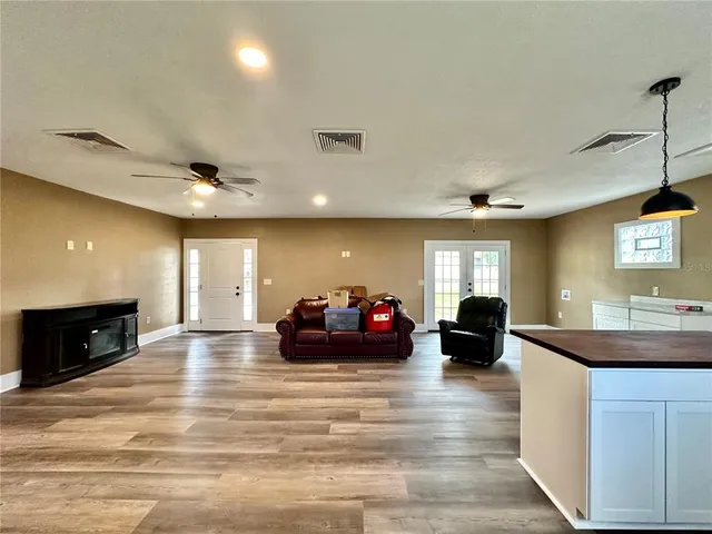 $625,000 | 370 Northeast Gardenia Way, Madison, FL 32340