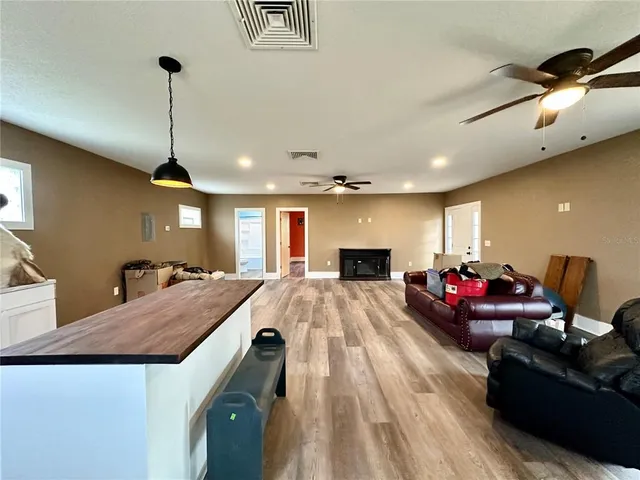 $625,000 | 370 Northeast Gardenia Way, Madison, FL 32340