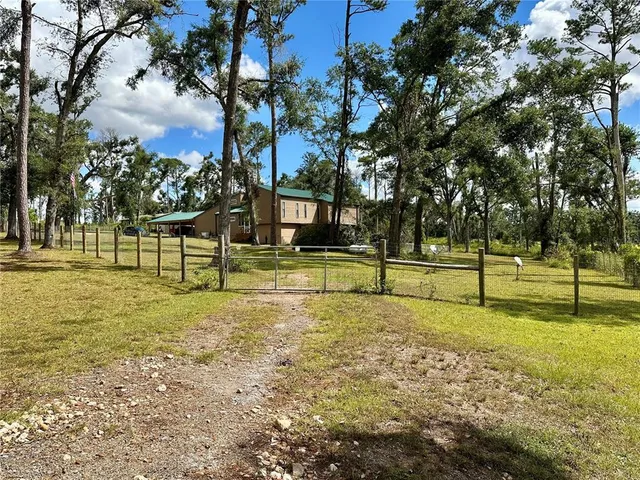 $625,000 | 370 Northeast Gardenia Way, Madison, FL 32340