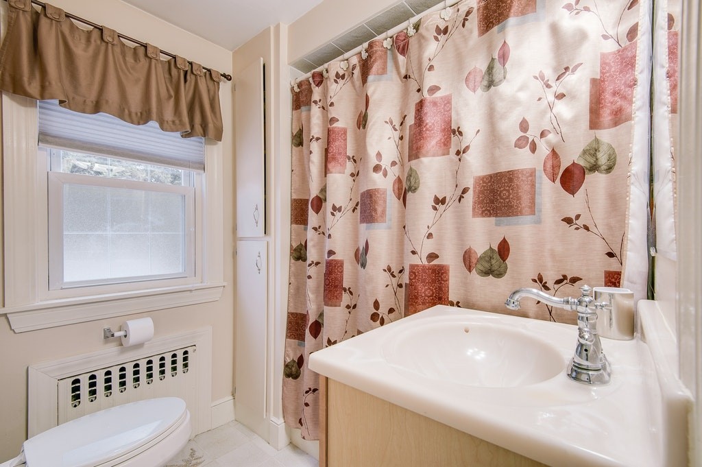 7 Eleanor Road Walpole, MA 02081 - Photo 19 of 27 Gallery Image 19