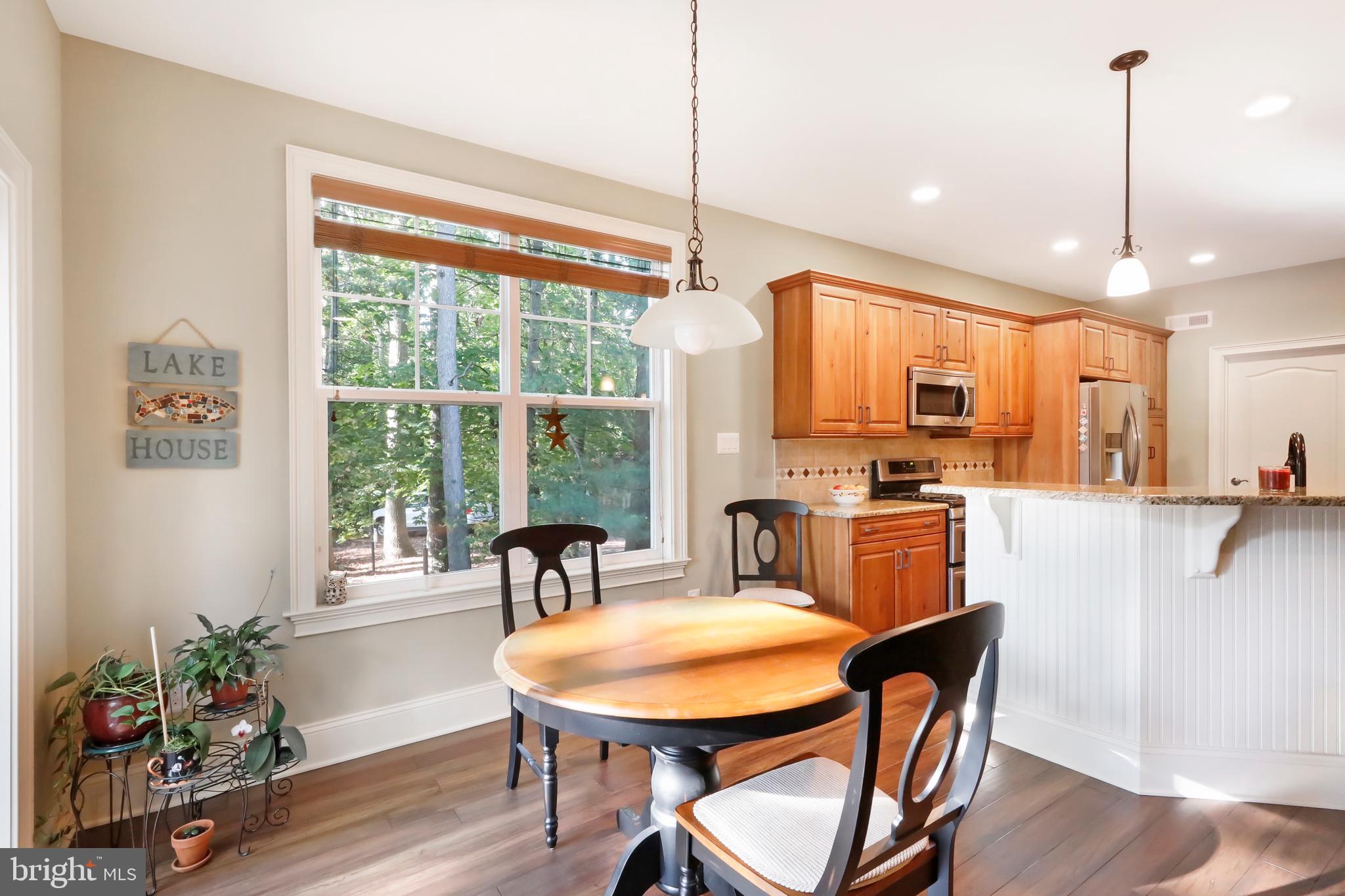 2 Robinson Road Medford, NJ 08055 - Photo 20 of 40 Eat in Kitchen area