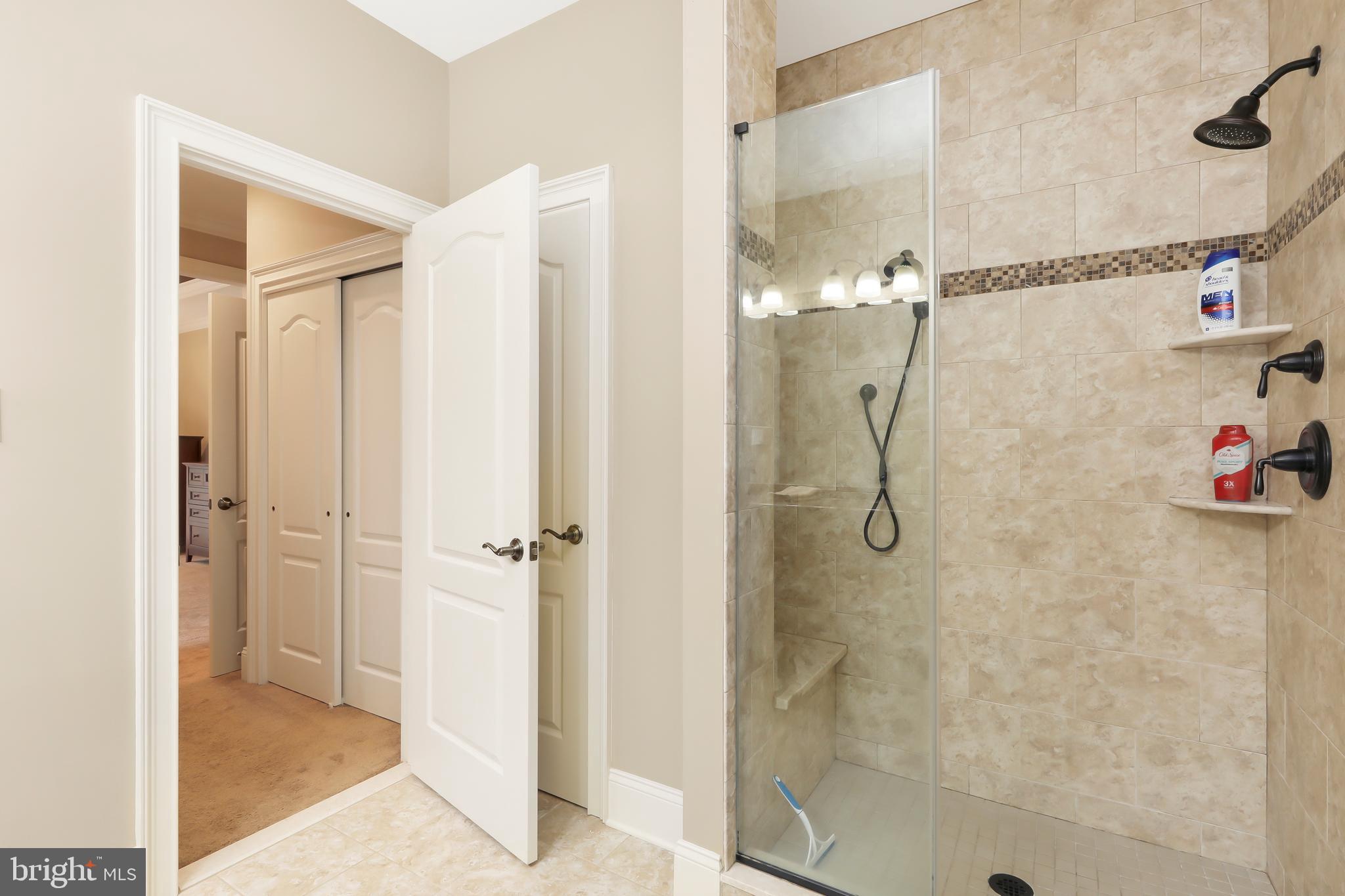 2 Robinson Road Medford, NJ 08055 - Photo 26 of 40 Check out the shower!