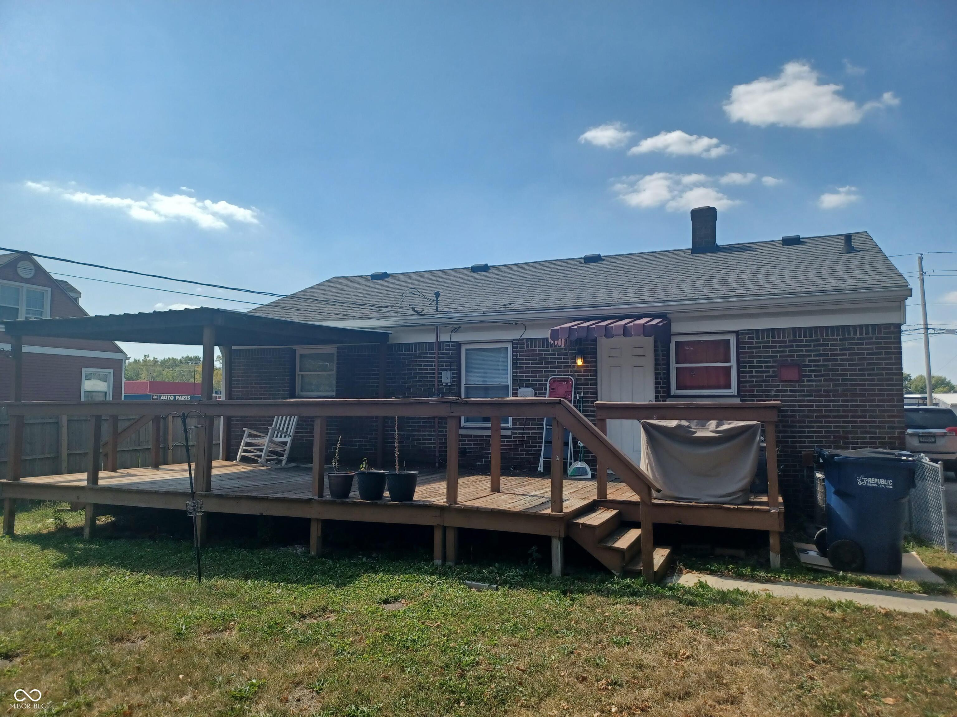 33 South Post Road Indianapolis, IN 46219 - Photo 26 of 28