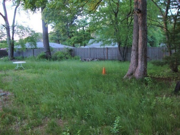 235 Nicholas Road Raynham, MA 02767 - Photo 6 of 25 Gallery Image 6