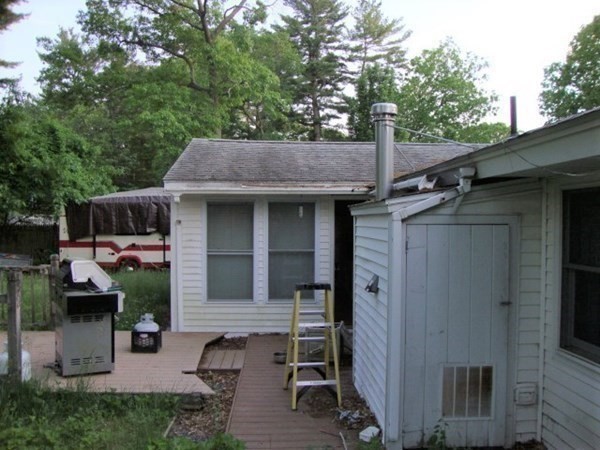 235 Nicholas Road Raynham, MA 02767 - Photo 8 of 25 Gallery Image 8