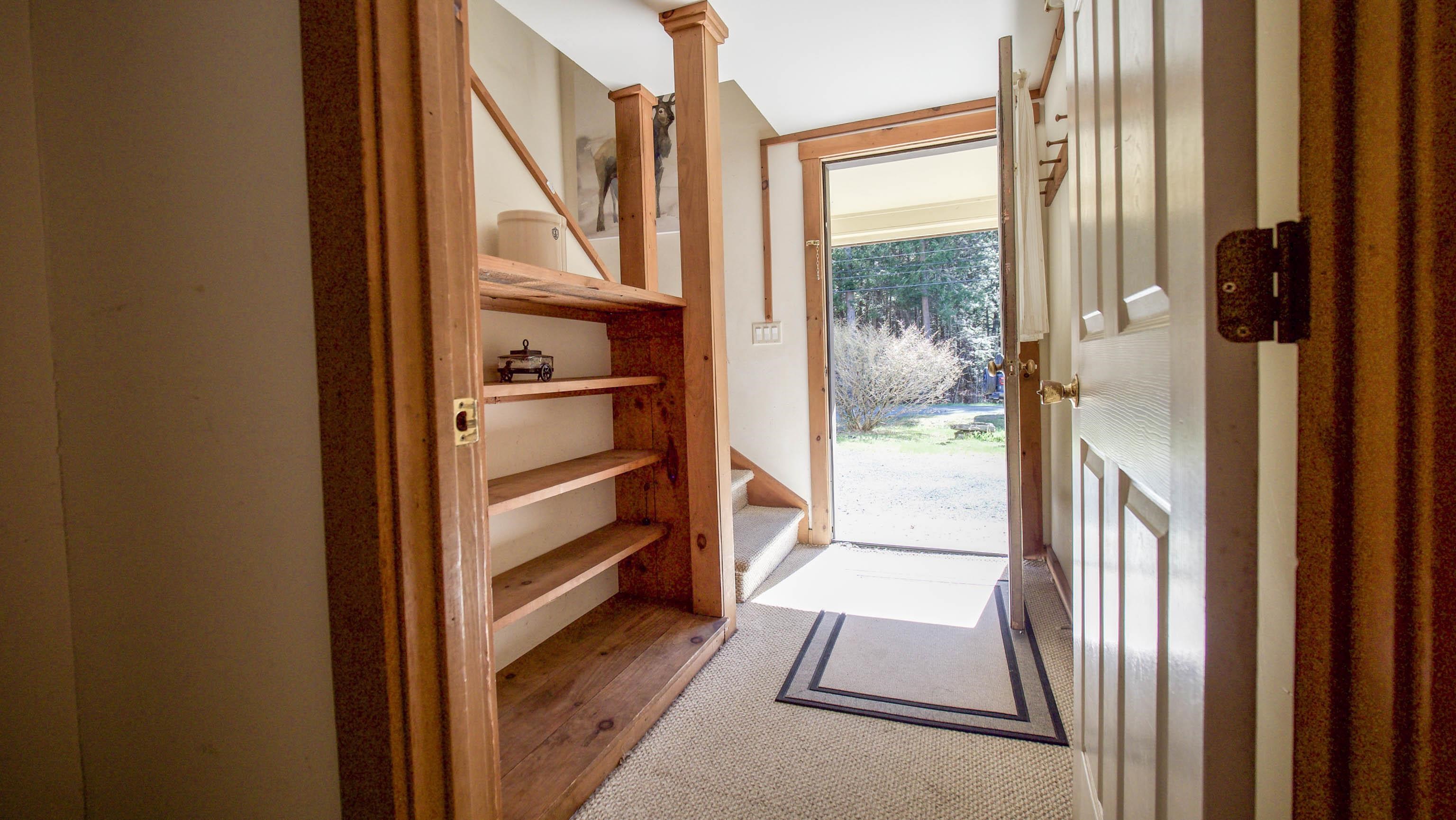 60 Fletcher Lane Hartford, VT 05059 - Photo 13 of 18