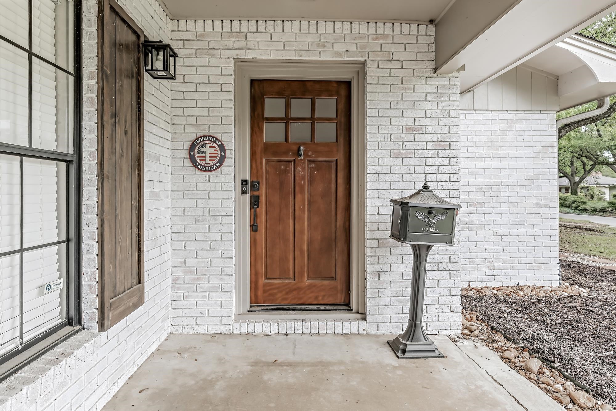 835 Howell Street Beaumont, TX 77706 - Photo 4 of 31