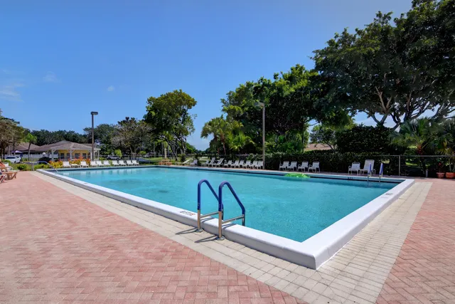 $2,100 | 18715 Candlewick Drive, Boca Raton, FL 33496