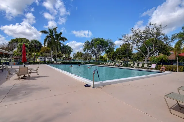 $2,100 | 18715 Candlewick Drive, Boca Raton, FL 33496