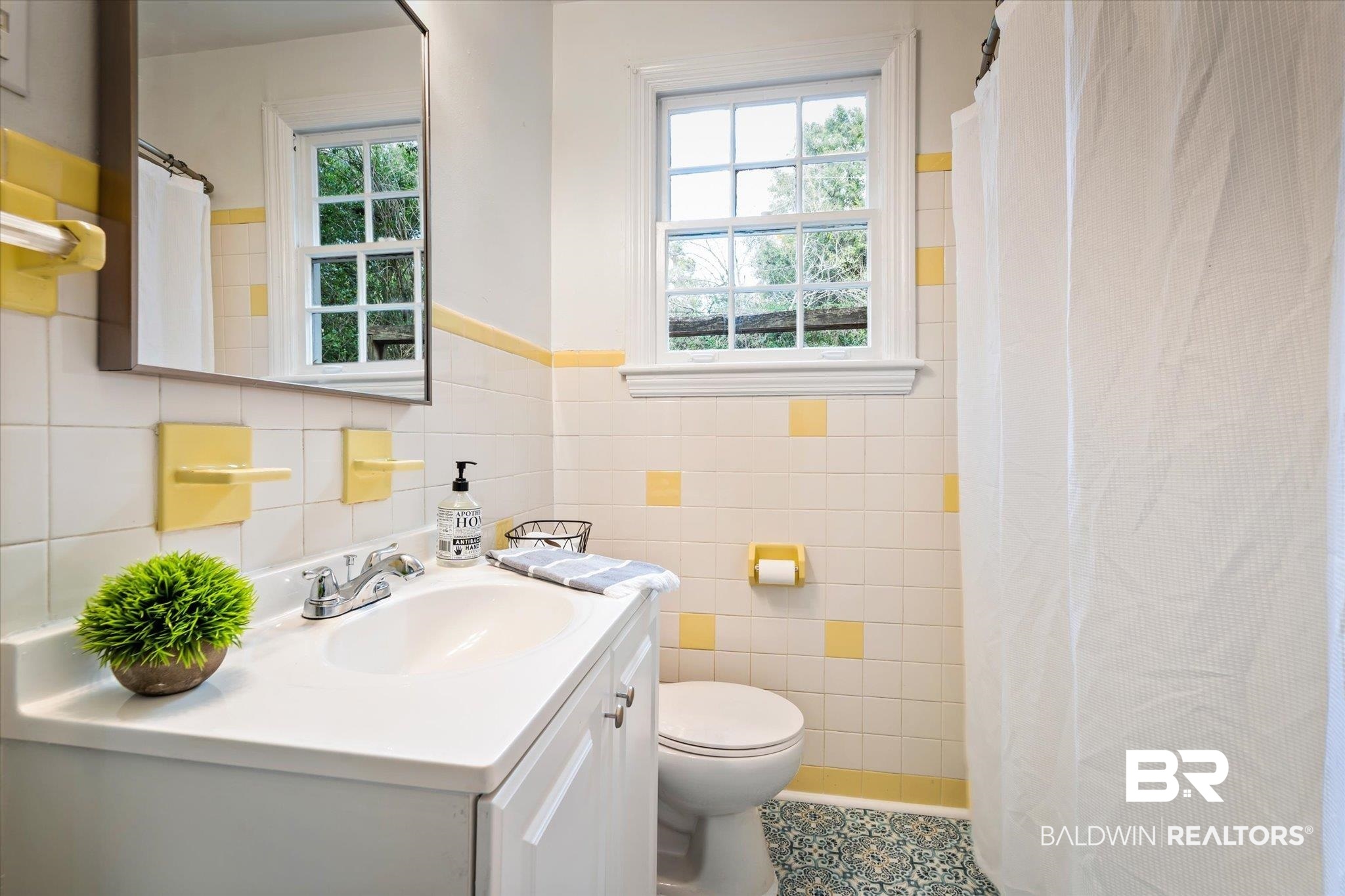 5174 Azalea Circle West Mobile, AL 36608 - Photo 13 of 31