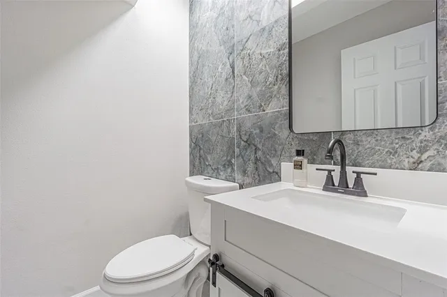 $454,900 | 4228 Arborwood Lane, Tampa, FL 33618