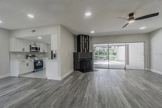 $454,900 | 4228 Arborwood Lane, Tampa, FL 33618