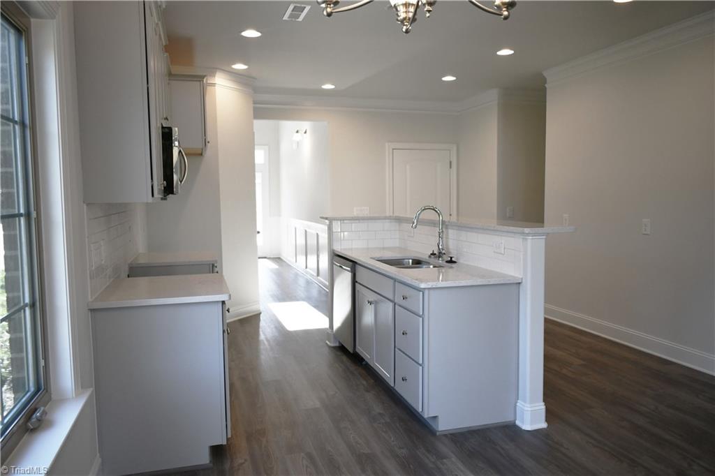 3857 Thistleberry Road High Point, NC 27265 - Photo 12 of 50 Gallery Image 12