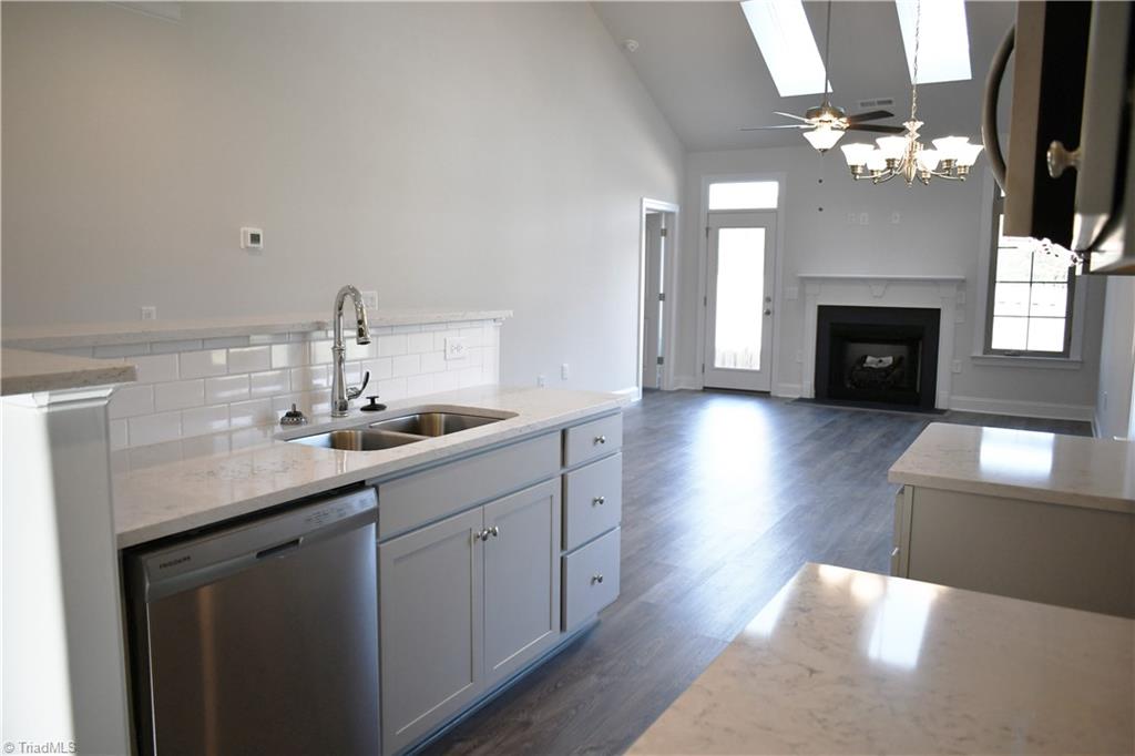 3857 Thistleberry Road High Point, NC 27265 - Photo 13 of 50 Gallery Image 13