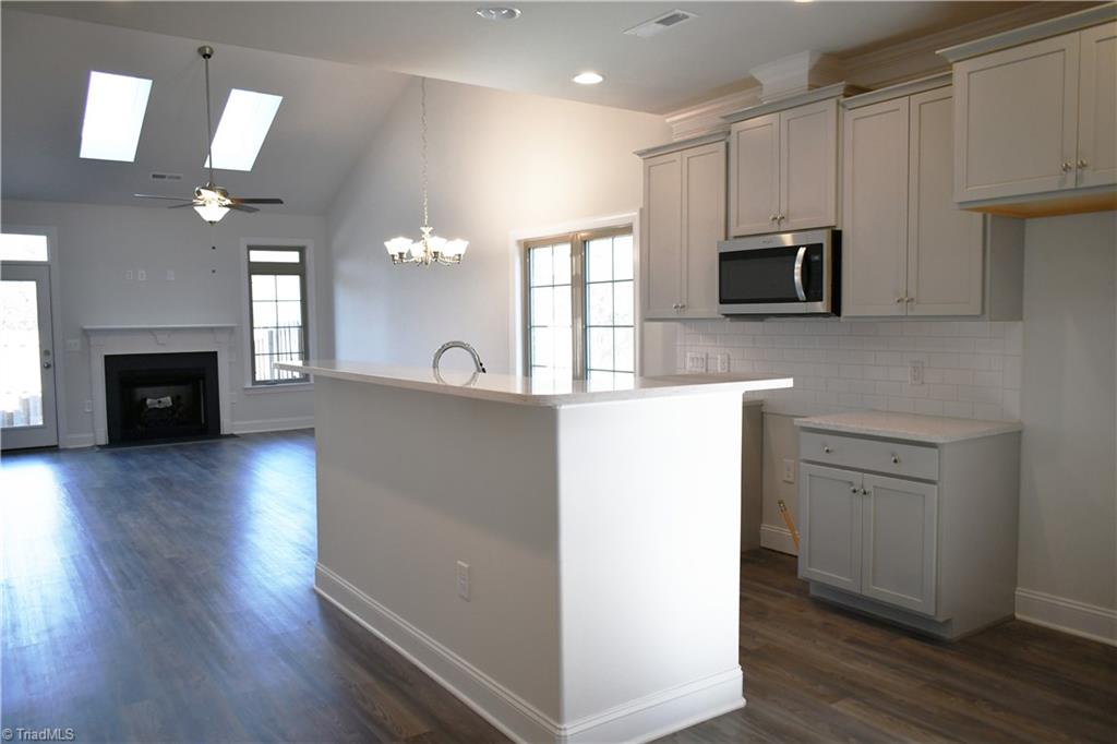 3857 Thistleberry Road High Point, NC 27265 - Photo 7 of 50 Gallery Image 7