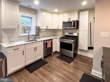 $620,000 | 2329 Riverview Terrace, Alexandria, VA 22303