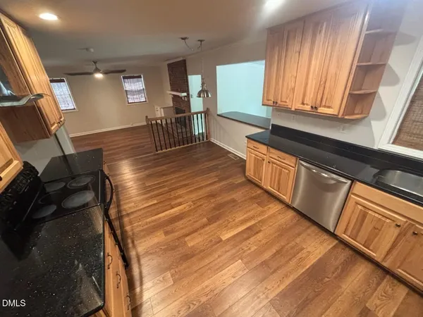 $2,400 | 404 South Montreal Court, Cary, NC 27511