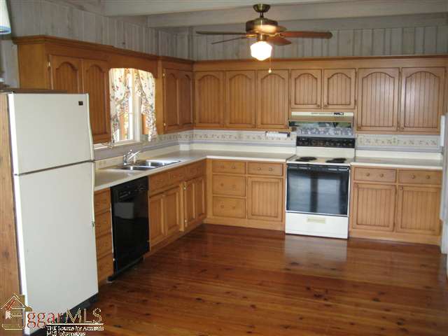 1772 Little Texas Road Travelers Rest, SC 29690 - Photo 6 of 25 Gallery Image 6